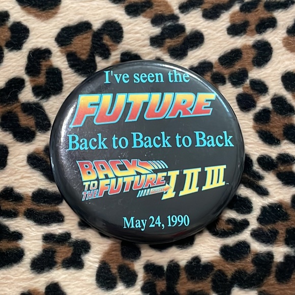 BACK TO THE FUTURE 🎸 Back To Back To Back Button Pin Pinback Movie Collectible - Picture 1 of 10